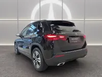 Gebraucht Mercedes GLA180 Advanced Plus 116 PS (85 kW) 2026 Schwarz SUV