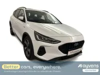 Gebraucht Ford Focus 125 PS (91 kW) 2023 Frostweiß Coupé