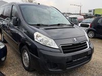 Gebraucht Peugeot TePee Access 128 PS (94 kW) 2013 Schwarz Van / Kleinbus