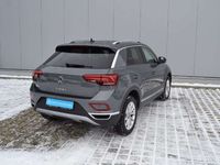 gebraucht VW T-Roc 1.5 TSI Style LED NAVI+VZE 17-ZOLL RFK PAR