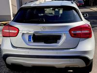 Gebraucht Mercedes GLA200 Edition 1 136 PS (100 kW) 2014 Silber SUV