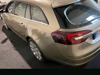 Gebraucht Opel Insignia 136 PS (100 kW) 2016 Gold Kombi