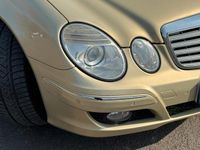 Usata Mercedes E280 224 CV (164 kW) 2006 Andere farben Berlina
