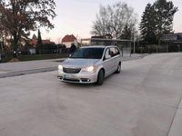Gebraucht Chrysler Voyager 298 PS (219 kW) 2012 Silber Van / Kleinbus