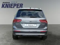 Gebraucht VW Tiguan Allspace Highline 220 PS (161 kW) 2018 Platinum grey metallic SUV