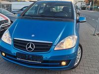 Gebraucht Mercedes A150 95 PS (69 kW) 2009 Blau Limousine