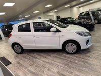 Gebraucht Mitsubishi Space Star Basis 71 PS (52 kW) 2021 Weiß Kleinwagen