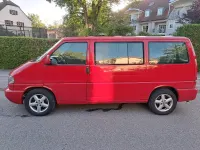 Gebraucht VW Multivan 151 PS (111 kW) 2000 Rot Van / Kleinbus