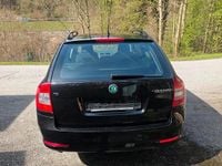 Usata Skoda Octavia 105 CV (77 kW) 2012 Nero Station wagon