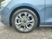 Gebraucht Ford Focus ST-Line X 155 PS (114 kW) 2024 Blau Kombi