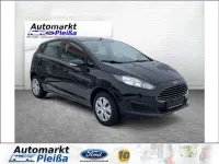 Gebraucht Ford Fiesta Trend 80 PS (58 kW) 2013 Pantherschwarz metallic Kleinwagen