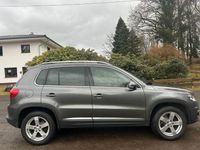 Gebraucht VW Tiguan Style 211 PS (155 kW) 2012 Grau SUV