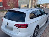 Gebraucht VW Passat R-line 190 PS (139 kW) 2016 Weiß Kombi