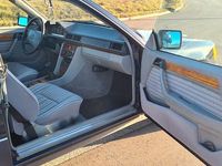 Gebraucht Mercedes 230 136 PS (100 kW) 1991 Blau Coupé