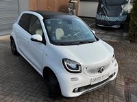 Gebraucht Smart ForFour Passion 66 PS (48 kW) 2017 Weiß Kleinwagen