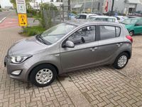 gebraucht Hyundai i20 Star Edition Klima~MFL~Allwetter~TOP