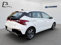Gebraucht Hyundai i20 Trend 99 PS (72 kW) 2025 Weiß Limousine