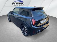 Używany Mini John Cooper Works 231 KM (169 kW) 2025 Czarny Hatchback