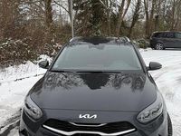 Gebraucht Kia Ceed 140 PS (102 kW) 2025 Schwarz Kleinwagen