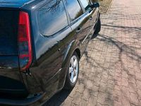 Brugt Ford Focus 116 HK (85 kW) 2006 Sort Stationcar