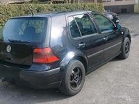 Second-hand VW Golf IV 75 CP (55 kW) 2000 Negru Berlinǎ