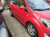 Gebraucht Renault Twingo Rip Curl 76 PS (55 kW) 2010 Rot Kleinwagen
