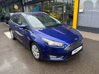Gebraucht Ford Focus Titanium 125 PS (91 kW) 2017 Blau Kombi
