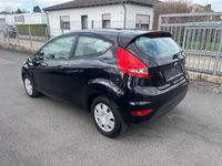 Second-hand Ford Fiesta Champions Edition 60 CP (44 kW) 2012 Negru Hatchback