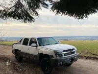 Gebraucht Chevrolet Avalanche 275 PS (202 kW) 2002 Weiß Pickup