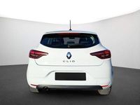 Gebraucht Renault Clio V Equilibre 67 PS (49 kW) 2022 Gletscher weiss Limousine