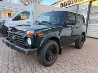Gebraucht Lada niva 83 PS (61 kW) 2021 Grün SUV