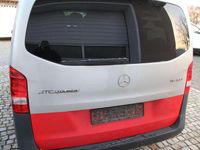 Gebraucht Mercedes Vito 163 PS (119 kW) 2017 Brillantsilber metallic Van
