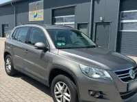 Gebraucht VW Tiguan 150 PS (110 kW) 2009 Grau SUV