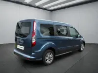 Gebraucht Ford Tourneo 120 PS (88 kW) 2020 Blau Van / Kleinbus