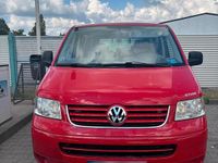 Second-hand VW T5 2007 Roșu Van