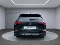 Gebraucht VW Golf VIII R-line 150 PS (110 kW) 2025 Grenadillschwarz Kombi