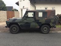 Gebraucht Mercedes G250 92 PS (67 kW) 1993 Grün SUV