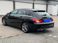 Gebraucht Mercedes CLA200 Shooting Brake Edition 156 PS (114 kW) 2018 Schwarz Kombi