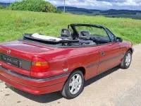 Gebraucht Opel Astra Cabriolet 71 PS (52 kW) 1995 Rot Cabrio