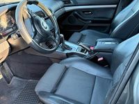 Gebraucht BMW 525 170 PS (125 kW) 2004 Grau Kombi