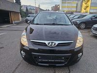 Gebraucht Hyundai i20 Classic 86 PS (63 kW) 2011 Schwarz Kleinwagen