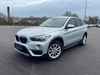 Używany BMW X1 Advantage 150 KM (110 kW) 2017 Srebrny SUV