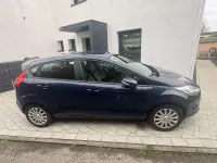 Gebraucht Ford Fiesta 80 PS (58 kW) 2017 Blau Kleinwagen