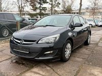 Gebraucht Opel Astra Eco 101 PS (74 kW) 2012 Schwarz Limousine