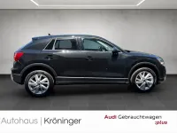 Gebraucht Audi Q2 Advanced Plus 190 PS (139 kW) 2025 Mythosschwarz metallic SUV