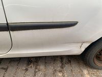 Gebraucht Renault Clio IV 55 PS (40 kW) 2012 Weiß Kleinwagen