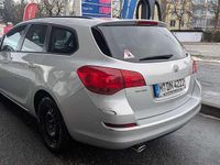 Gebraucht Opel Astra Sport 120 PS (88 kW) 2011 Silber Limousine