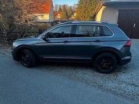 Gebraucht VW Tiguan Highline 150 PS (110 kW) 2019 Grau SUV
