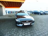 Gebraucht Volvo V60 257 PS (189 kW) 2025 Grau Kombi