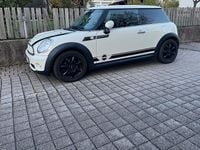 Gebraucht Mini ONE 75 PS (55 kW) 2010 Weiß Kleinwagen
